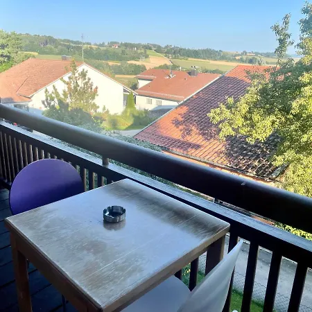 Apartmán Ruhiges Apartment Mit Ausblick Vom Balkon Bad Griesbach (Bavaria)