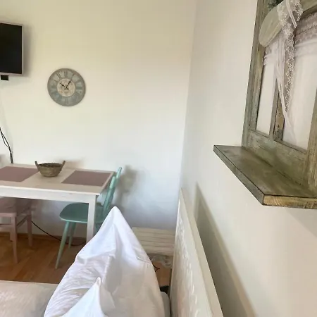 Ruhiges Apartment Mit Ausblick Vom Balkon Bad Griesbach (Bavaria)